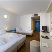 Hi Hotels Riva - www.marco-polo.cz