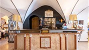 Hotel Adler Suite & Stube ****