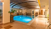 Hotel Adler Suite & Stube ****
