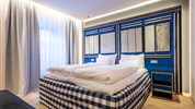 Hotel Adler Suite & Stube ****