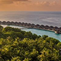 Dusit Thani Maldives - www.marco-polo.cz
