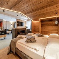 Tevini Dolomites Charming Hotel - www.marco-polo.cz
