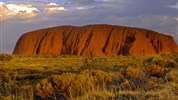 Velká cesta Austrálií a Oceánií - Rudý střed - Uluru při poznávacím zájezdu po Austrálii, Vanuatu a Fidži