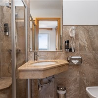 Hotel Tirol - Natural Idyll - www.marco-polo.cz