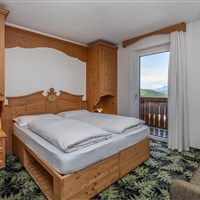 Hotel Tirol - Natural Idyll - www.marco-polo.cz