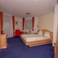 Berg & Spa Hotel Urslauerhof (W) - www.marco-polo.cz