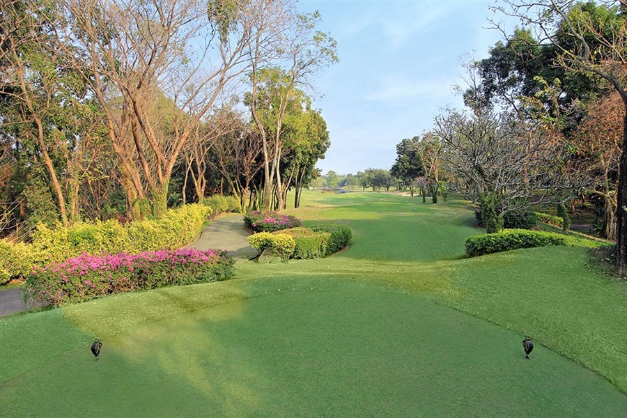 Golf v Thajsku - Bangkok - Thajsko_Alpine Golf Club Bangkok_