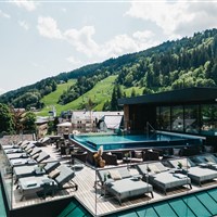 Hotel JOHANN Schladming (S) - www.marco-polo.cz