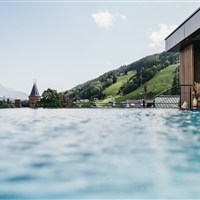 Hotel JOHANN Schladming (S) - www.marco-polo.cz