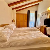 HC Hotel Garni - www.marco-polo.cz