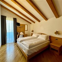 HC Hotel Garni - www.marco-polo.cz