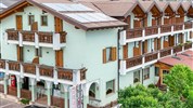 HC Hotel Garni **