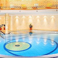 Wellnesshotel Neue Post (W) - www.marco-polo.cz