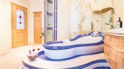 Wellnesshotel Neue Post ****