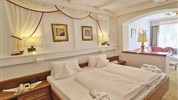 Wellnesshotel Neue Post ****