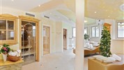 Wellnesshotel Neue Post ****