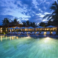 Nha Trang - The Anam - hlavní bazén - ckmarcopolo.cz