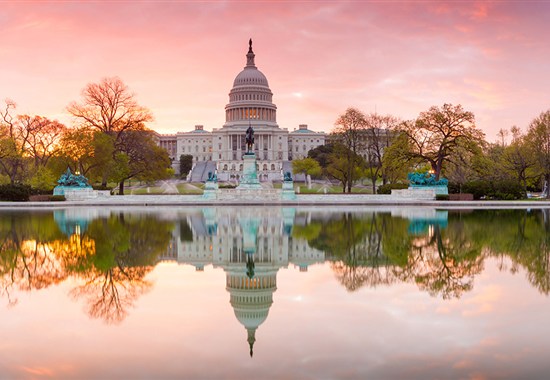 Poznávací zájezd - New York, Philadelfia, Washington DC & Cape May -  - Capitol v hlavní městě USA Washington DC při večerním světle