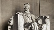Poznávací zájezd - New York, Philadelfia, Washington DC & Cape May - Památník prezidenta Abrahama Lincolna připomíná jednu z nejvýznamnějších osobností americké historie.