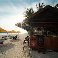 Pelangi beach resort and spa - Pelangi beach resort Langkawi - Kelapa bar - www.marco-polo.cz