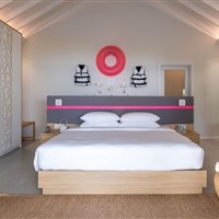 The Standard - www.marco-polo.cz
