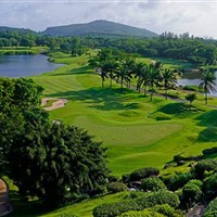 Blue Canyon Country Club - Canyon Course - hajsko_Phuket_Blue Canyon Country Club.j - www.marco-polo.cz