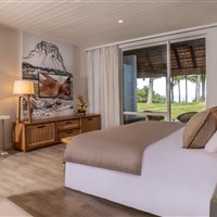 Canonnier Beachcomber Golf  Resort - Canonnier beachcomber golf resort and spa - pokoj deluxe sea faing - www.marco-polo.cz