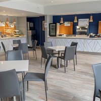 Holiday Inn Express San Juan Condado by IHG - Snídaňová restaurace hotelu Holiday Inn Express San Juan Condado, praktické zázemí pro pobyt v Portoriku. - www.marco-polo.cz