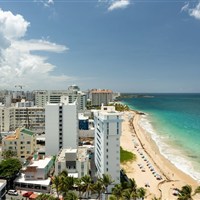 San Juan Marriott Resort & Stellaris Casino - Výhled na pobřeží Condada, městskou zástavbu San Juanu a Atlantický oceán z oblasti hotelu San Juan Marriott. - www.marco-polo.cz