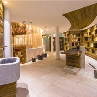 Hotel Latini (W) - www.marco-polo.cz