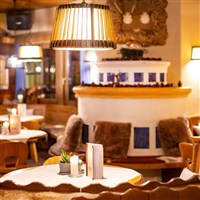 Hotel Latini (W) - www.marco-polo.cz