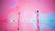 Dámská jízda: Tokyo & Soul s Adélou - Výstava TeamLab v Tokyu zaujme každého