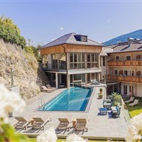 Hotel Weissenstein (S) - www.marco-polo.cz