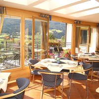Hotel Weissenstein (S) - www.marco-polo.cz