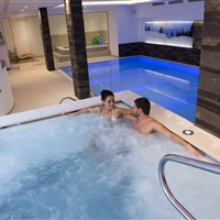 Hotel Astoria - www.marco-polo.cz