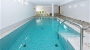 Santeshotel ***