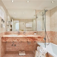 Grand Hotel (S) - www.marco-polo.cz