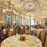 Grand Hotel Villa Serbelloni - ckmarcopolo.cz