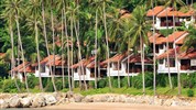 Zájezd k moři - Samui - Belmond Napasai - Celý hotelový komplex Belmond Samui Napasai je postavený přímo u pláže.