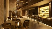Sofitel The Palm Dubai 5* - speciální nabídka pro rezervaci do 30.4. - Porterhouse bar