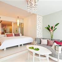 The Sand hotel Khao Lak - junior suite se vstupem do bazénu - ckmarcopolo.cz