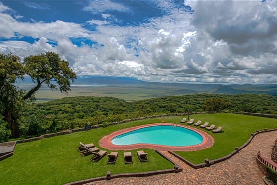 Marco Polo - Ngorongoro Sopa Lodge - Ngorongoro Sopa Lodge je postavena na hraně kaldery. Užijte si nádherný výhled do kráteru