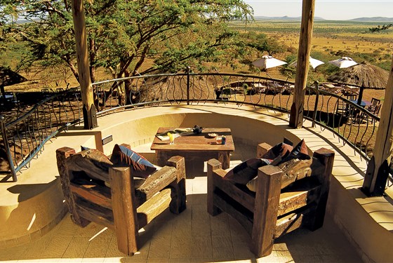 Marco Polo - Serengeti Sopa Lodge - Výhled do rozlehlých plání Serengeti je pro Sopa Lodge typický.