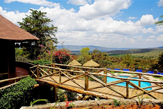 Marco Polo - Masai Mara Sopa Lodge - Od bazénu je hezký výhled do okolní krajiny. Masai Mara Sopa Lodge je perfektním zázemím pro vaše safari.