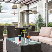 Eka Hotel Nairobi - Venkovní kavárna - ckmarcopolo.cz