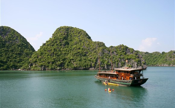 Marco Polo - Zátoka Halong Bay