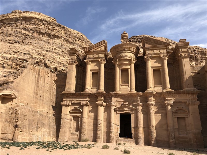 Okruh - Petra, Wadi Rum, Mrtvé moře - Skalní město Petra - Monastery