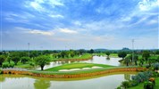 Golf ve Vietnamu - Jižní Vietnam - Tan Son Nha nedaleko Saigonu