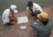 Saigon - pouliční hry