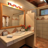 Boena Tortuga Lodge - Tortuguero - Tortuga Lodge and Gardens - ckmarcopolo.cz